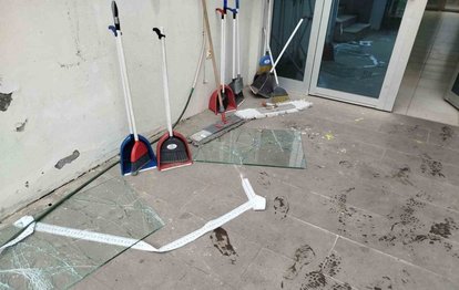 "Artvin'deki Derbi Maçında Gergin Anlar: Kemalpaşaspor ve Borçkaspor Arasında Kavga!"